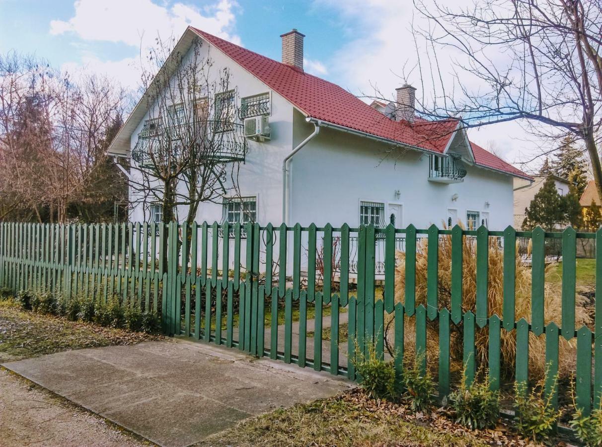 Fesztivál Nyaralóház Zamárdi Exterior foto